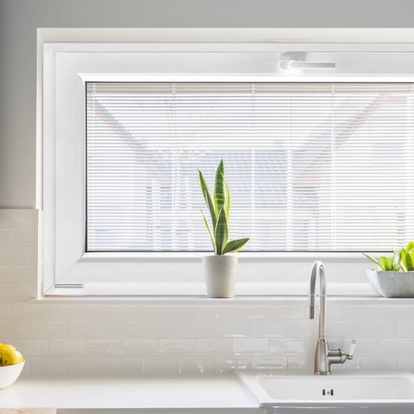 PVC KIEPRAAM WIT H480 X B860 - Afbeelding 2